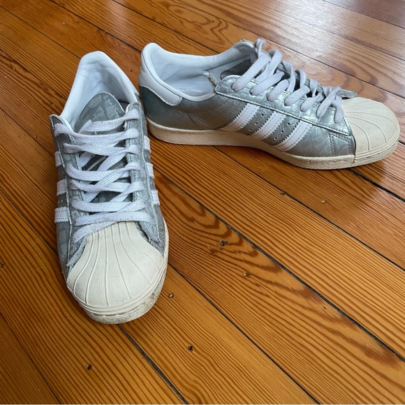 Adidas Superstar Leather Low Top Sneakers Wonder Silver Sz 7.5 - Picture 2 of 8
